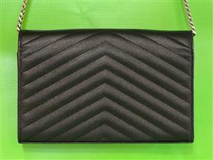 cassandre matelassé chain wallet in grain de poudre embossed leather